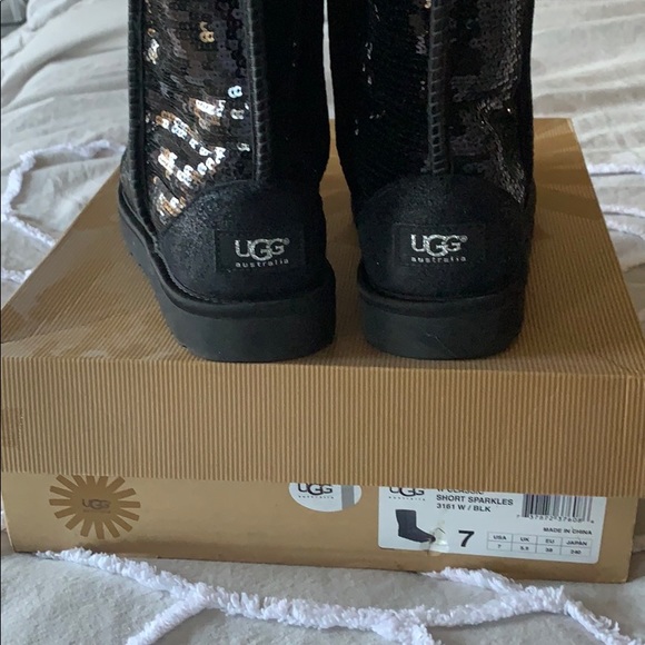 Uggs black sequence - Picture 5 of 7